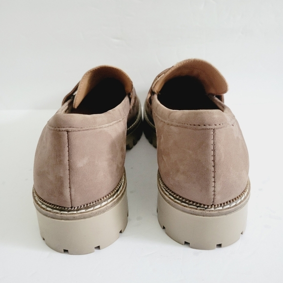 NEW CREVO May Leather Chunky Slip-on Loafer In Taupe Size 9 - Picture 5 of 7